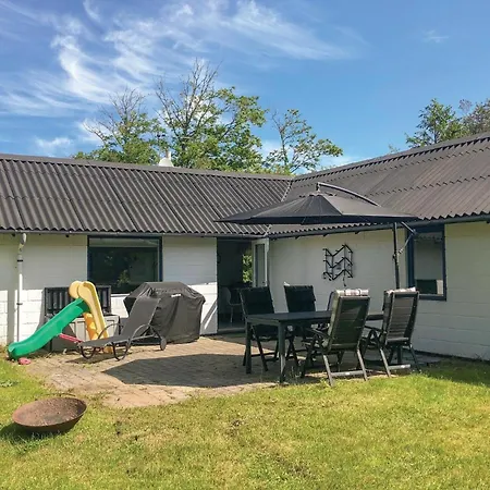 2 Bedroom In * Roslev