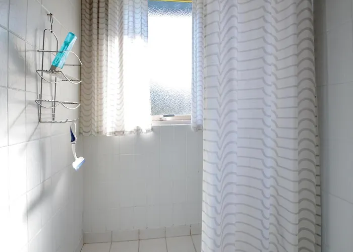 2 Bedroom In بيت للعطل *