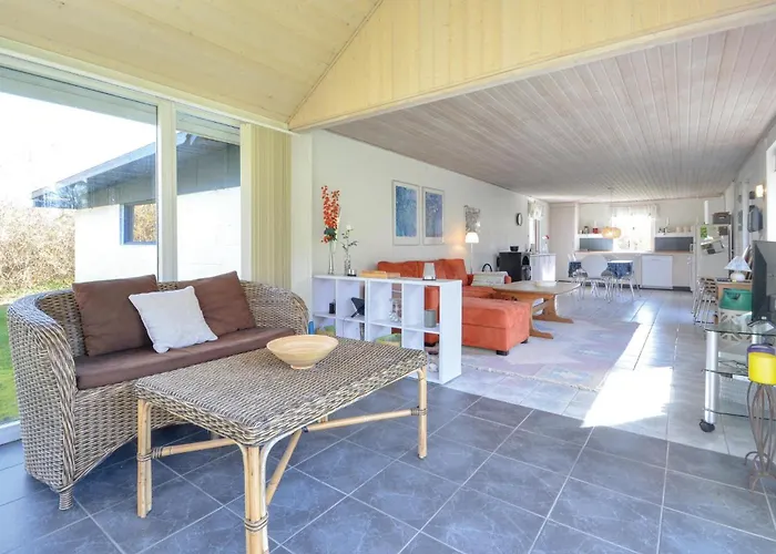 2 Bedroom In * Roslev