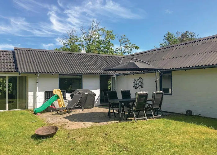 2 Bedroom In * Roslev
